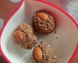 A picture of step 4 of Multigrain Churma ladoo.