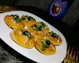 صورة لخطوة 2 من وصفة ميني بيتزا 🍕 بعجينة قطنية 🍕