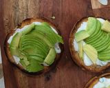 एवाकाडो टोस्ट ब्रूशेटा (avacado toast brushectta recipe in Hindi रेसिपी चरण 4 फोटो
