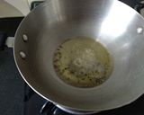 A picture of step 1 of Allu matar ki sabji.