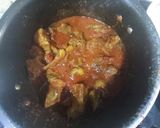 A picture of step 2 of Mutton khichra.