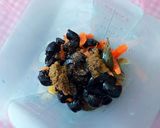 Foto del paso 2 de la receta: Tomatitos medianos al horno rellenos de anchoas y tapenade