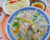 Hình bước làm 5 của món Cháo hàu sữa và mực tươi