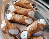 Foto del passaggio 4 della ricetta Cannoli siciliani