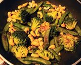 Tőkehal hátfilé meleg kesu- és zöldségsalátával - LC recept fázis 3 fotója