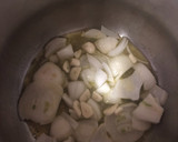 Foto del paso 3 de la receta: Cazuela de garbanzos a la marinera