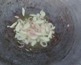 Foto langkah ke 3 dari resep Cap cay goreng.