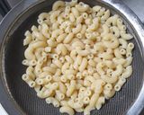 Foto langkah ke 3 dari resep Seblak Kuah Makaroni Ceker.