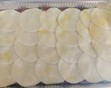 A picture of step 3 of Minced beef cobbler.
