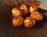 Foto langkah ke 2 dari resep Telur Masak Habang kilat.