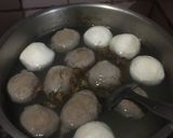 Foto langkah ke 3 dari resep Kuah bakso daging sapi simpel ala fe.