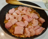 Foto del paso 3 de la receta: Dados de pollo encebollados