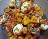 Foto langkah ke 4 dari resep Sambal goreng kentang teri telor.