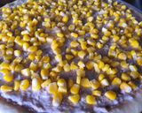 Foto langkah ke 5 dari resep Cheesy Tuna Melt Pizza.