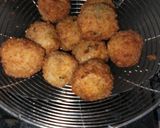 Foto langkah ke 10 dari resep Kroket Kentang Ekonomis.
