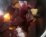 A picture of step 2 of Beetroot, Carrot and ginger juice.