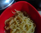 इंस्टेंट मैगी (Instant Maggi recipe in Hindi) रेसिपी चरण 2 फोटो