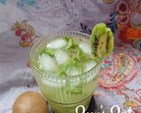 A picture of step 3 of Kiwi Mocktail.