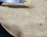 A picture of step 3 of Cheese Schezwan Pizza Frankie.