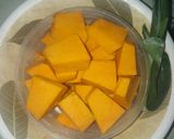 Foto langkah ke 1 dari resep Kolak labu kuning bubur gunting.