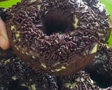 Foto langkah ke 10 dari resep Black Donuts.