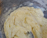 Foto del paso 2 de la receta: Pan dulce sin TACC facilísimo