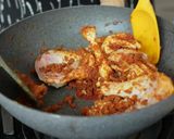 Foto langkah ke 4 dari resep Pepes Ayam Kemangi Devina Hermawan.