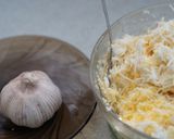 Фото кроку 3 до Пикантная закуска на льняных крекерах.