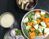 A picture of step 2 of Simple Vegetable Pulao.