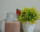 Foto langkah ke 3 dari resep Strawberry Smoothies.