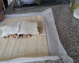 Foto del paso 7 de la receta: Hojaldre relleno de lomo, champiñones y queso de cabra