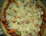 হোমমেড ভেজ পিজ্জা (homemade veg pizza recipe in Bengali) রেসিপির ধাপ 6 ছবি