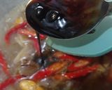 Foto langkah ke 3 dari resep Telur Ceplok Saus Kecap Pedas.