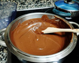 Foto del paso 3 de la receta: Crujientes de chocolate y turrón