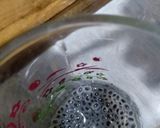 Foto langkah ke 3 dari resep Es Kelapa Sirup Melon.