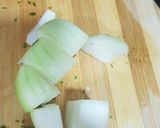 Foto del paso 2 de la receta: Brochetas de pollo marinado y verduras mediterráneas