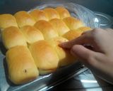Foto langkah ke 15 dari resep Roti Susu Keju (ga pake keju) SUPER LEMBUT EMPUK MENUL BERSERAT + TIPS.