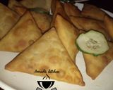 A picture of step 8 of Samosa.