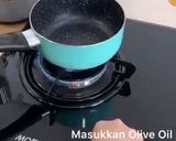 Foto langkah ke 1 dari resep Bola bola Nasi.