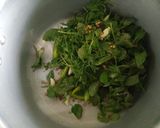 A picture of step 1 of Veg Pulao.