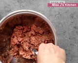 A picture of step 1 of Classic Taiwanese Snack - Pepper Buns (Hu Jiao Bing).