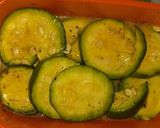 Foto del paso 1 de la receta: Milanesa de zapallitos verdes