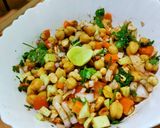 A picture of step 4 of High protein chickpeas salad.