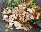Foto langkah ke 3 dari resep Ayam asam manis pedas.