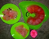 Foto langkah ke 7 dari resep Agar-agar selasih strawberry Coco seaweed 🍮.