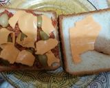 صورة لخطوة 2 من وصفة سندويتشات التوست بالطن 😋