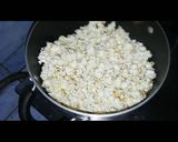 Foto langkah ke 5 dari resep Popcorn Mentega.