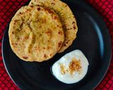 A picture of step 3 of Gobhi ka paratha.