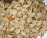 A picture of step 5 of Fried macaroni.
