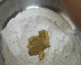 A picture of step 1 of Sweet designer pan gujiya.